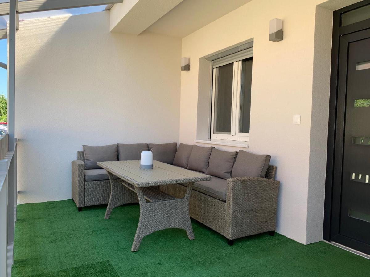 Otthon A Balatonon Vendeghaz Villa Keszthely Luaran gambar
